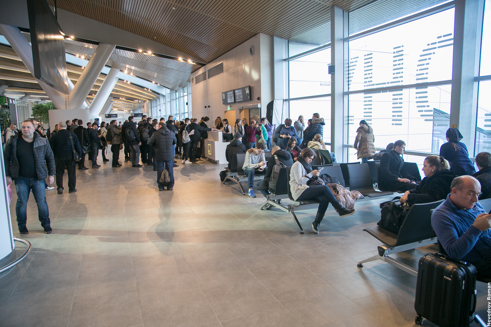 Аэропорт "Платов": Первый день работы ФОТОРЕПОРТАЖ 16 Аэропорт "Платов": Первый день работы ФОТОРЕПОРТАЖ 16