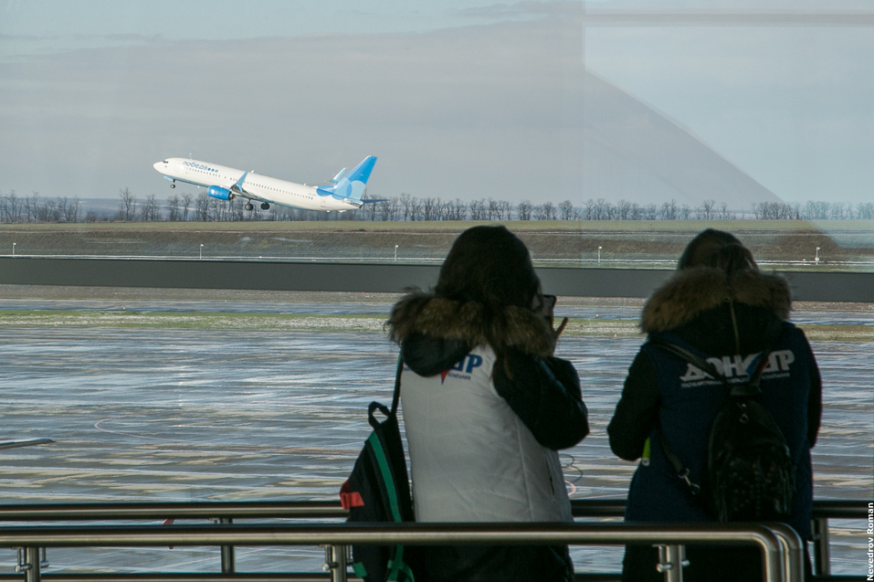 Аэропорт "Платов": Первый день работы ФОТОРЕПОРТАЖ 22 Аэропорт "Платов": Первый день работы ФОТОРЕПОРТАЖ 22