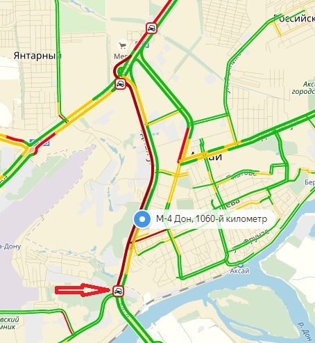 В Ростове из-за ДТП на Аксайском мосту образовалась огромная пробка 2 В Ростове из-за ДТП на Аксайском мосту образовалась огромная пробка 2