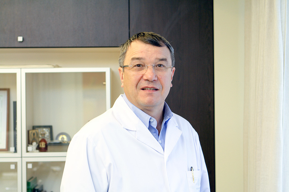 Микрохирургия глаза директор. Шиловских олег владимирович микрохирургия глаза. Терещенко александр владимирович. Глазная клиника волгоград федорова микрохирургия глаза. Микрохирургия глаза чебоксары федоров.