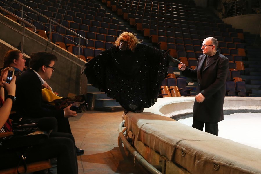 Бегемот Юлиана станет звездой нового шоу «Джамбо» в нижегородском цирке 1 Бегемот Юлиана станет звездой нового шоу «Джамбо» в нижегородском цирке 1