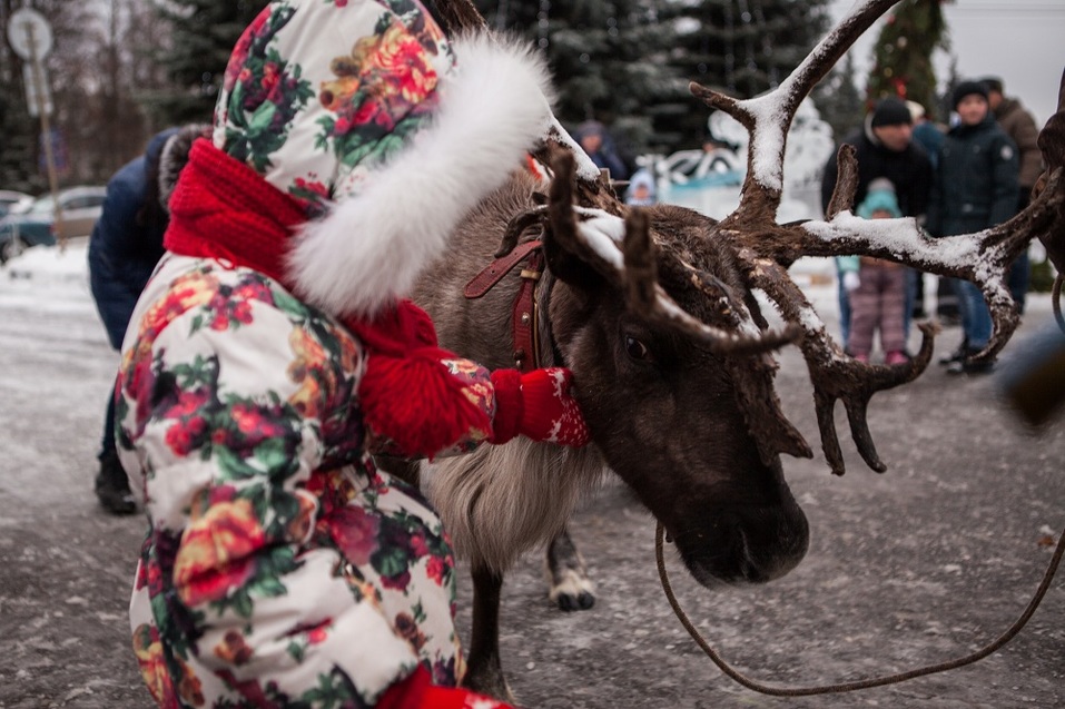 «Горьковская Ёлка» в Гранд Отеле «Ока» открыта 7 «Горьковская Ёлка» в Гранд Отеле «Ока» открыта 7