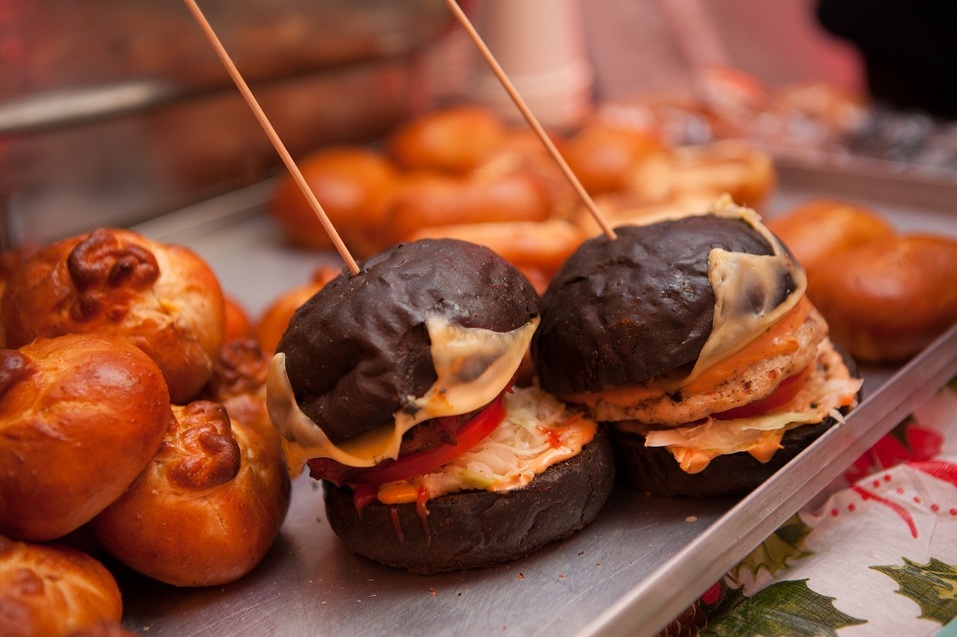 «Горьковская Ёлка» в Гранд Отеле «Ока» открыта 23 «Горьковская Ёлка» в Гранд Отеле «Ока» открыта 23