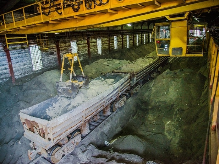 Искры труб, роботы для мороженого и пыль графита. ТОП-5 фоторепортажей 2017 года 2 Искры труб, роботы для мороженого и пыль графита. ТОП-5 фоторепортажей 2017 года 2