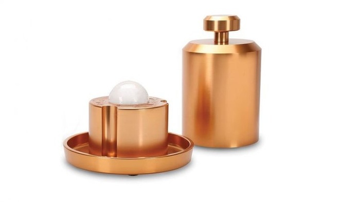 Дорого-нелепо: странные, но шикарные новогодние подарки от известных брендов. ТОП-10 3 Дорого-нелепо: странные, но шикарные новогодние подарки от известных брендов. ТОП-10 3