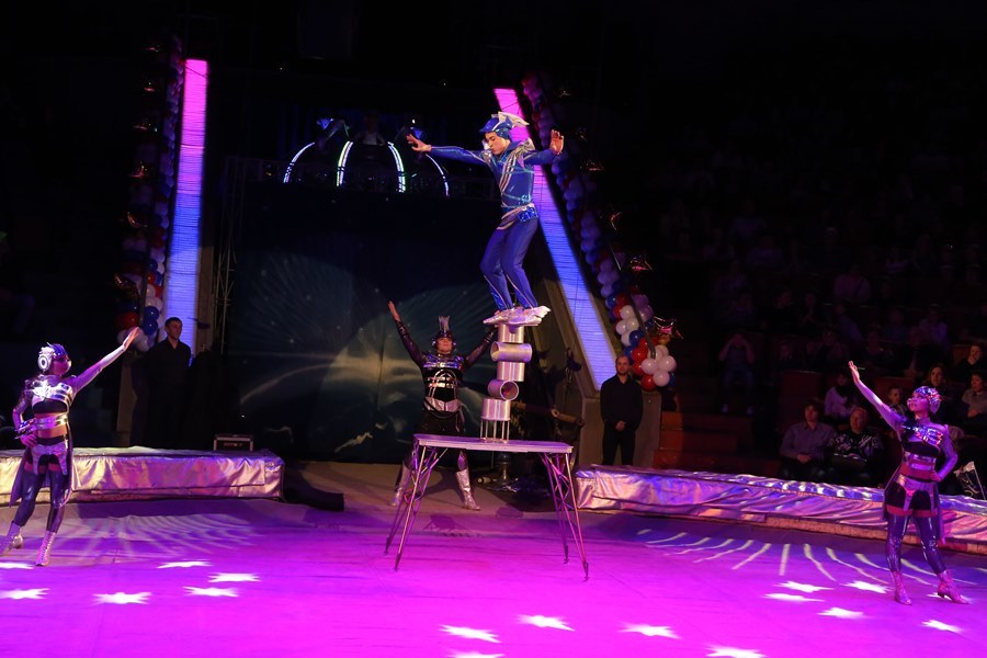 В нижегородском цирке состоялась премьера нового шоу «Звездный круиз» 5 В нижегородском цирке состоялась премьера нового шоу «Звездный круиз» 5