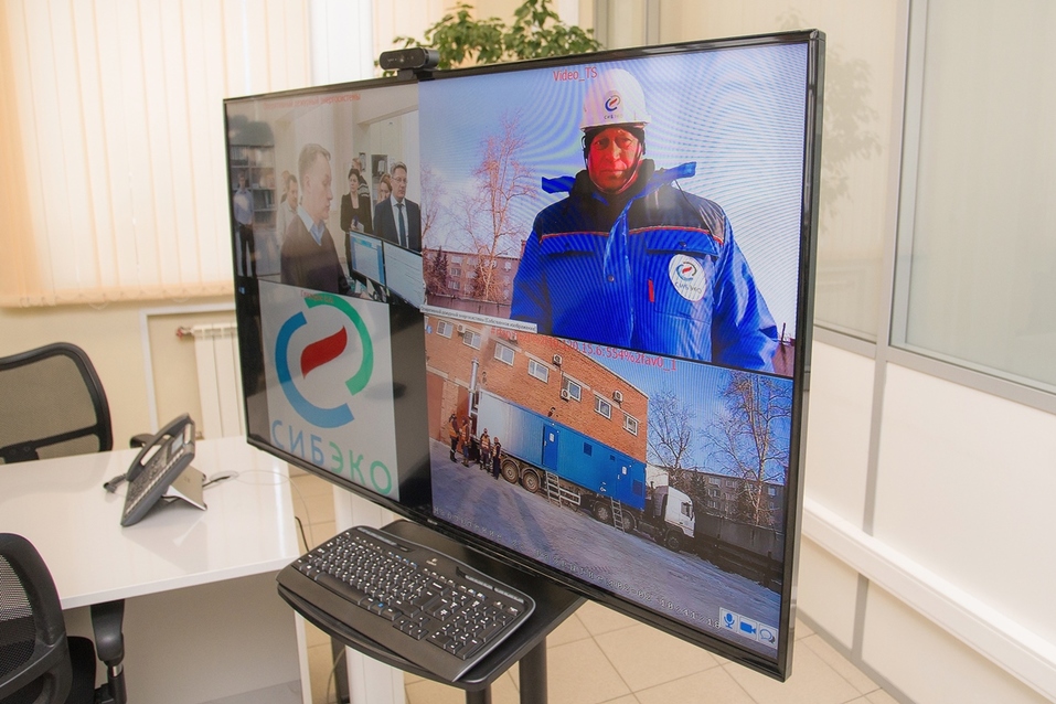 Мэр Новосибирска высоко оценил работу энергетиков в морозы 1 Мэр Новосибирска высоко оценил работу энергетиков в морозы 1