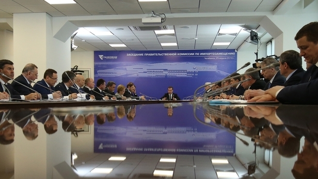 «VERNO кухни»: за нашими столами принимаются судьбоносные решения 1 «VERNO кухни»: за нашими столами принимаются судьбоносные решения 1