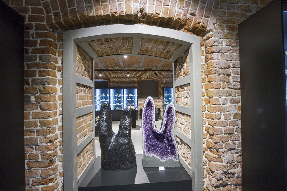 «Для меня это большие деньги». Олег Гусев открыл центр искусств: зачем и почем? / ИНТЕРВЬЮ 18 «Для меня это большие деньги». Олег Гусев открыл центр искусств: зачем и почем? / ИНТЕРВЬЮ 18