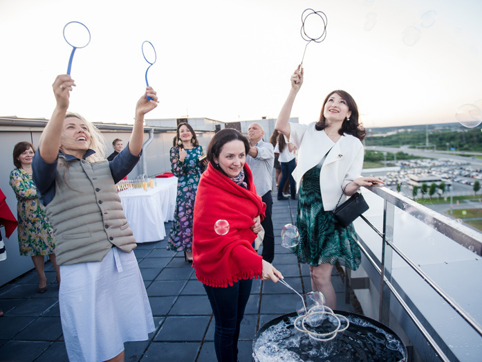 Эклеры на воздушных шарах и мясо на гаечных ключах: зачем и сколько платят за вау-эффект? 2 Эклеры на воздушных шарах и мясо на гаечных ключах: зачем и сколько платят за вау-эффект? 2