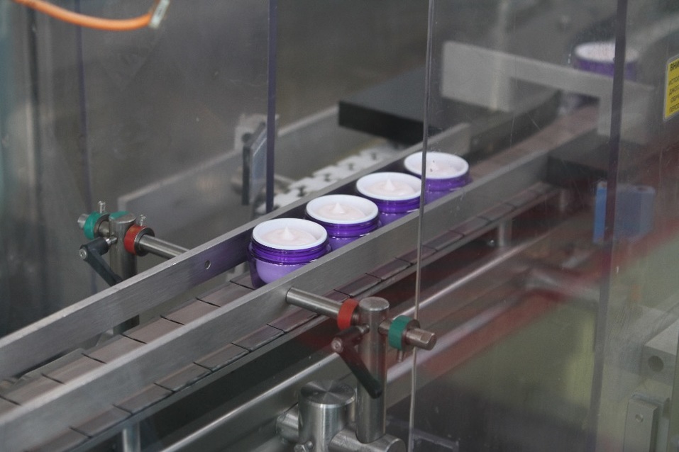 Отвар трав и желтые уточки. Что скрывается за дверями «Калины» после сделки с Unilever
8 Отвар трав и желтые уточки. Что скрывается за дверями «Калины» после сделки с Unilever
8