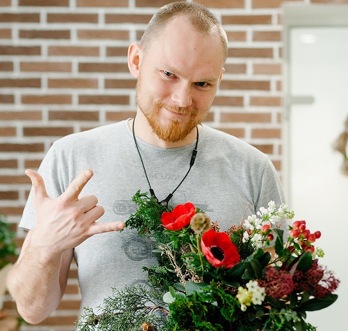 «Нет разницы, 101 розу ты даришь или одну»: как мужчины выбирают цветы для своих женщин 1 «Нет разницы, 101 розу ты даришь или одну»: как мужчины выбирают цветы для своих женщин 1