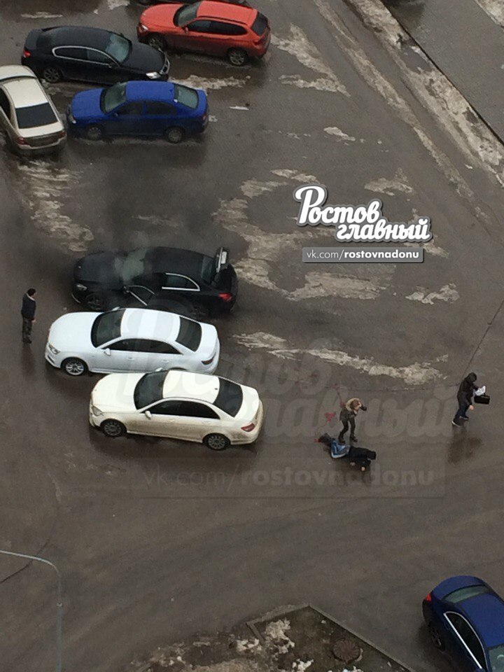 В Ростове взорвался автомобиль с местным предпринимателем 1 В Ростове взорвался автомобиль с местным предпринимателем 1