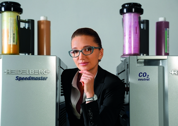 Красноярские бизнес-леди примерили кионобразы ФОТО 1 Красноярские бизнес-леди примерили кионобразы ФОТО 1