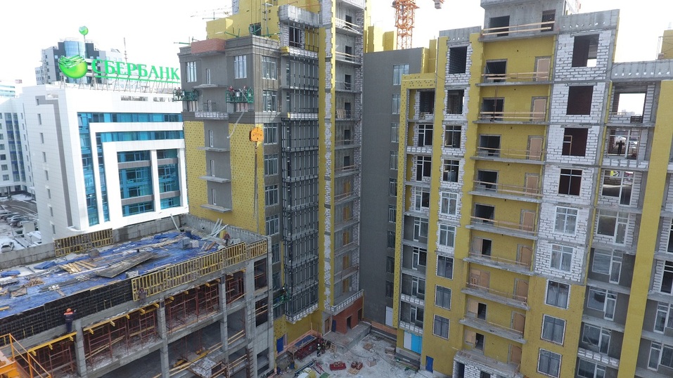 Евгений Шилов: Бриллиантами эти квартиры не выложены, но продаются по 1 млн. руб. за метр 6 Евгений Шилов: Бриллиантами эти квартиры не выложены, но продаются по 1 млн. руб. за метр 6