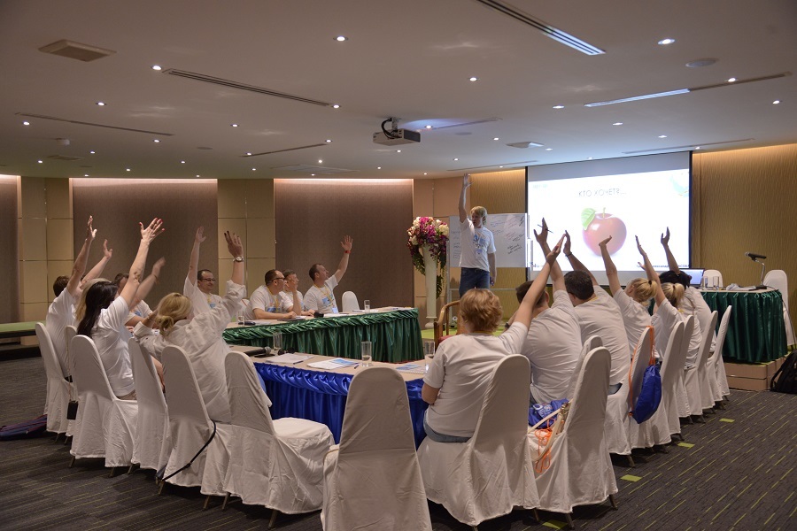 «Драйв, развитие и новый смысл жизни». Бизнесмены о «Дозаправке в воздухе» от НБД-Банка 2 «Драйв, развитие и новый смысл жизни». Бизнесмены о «Дозаправке в воздухе» от НБД-Банка 2