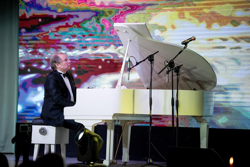 Музыкальный салон с Маэстро — «Братья по Розуму». ФОТОРЕПОРТАЖ 2 Музыкальный салон с Маэстро — «Братья по Розуму». ФОТОРЕПОРТАЖ 2