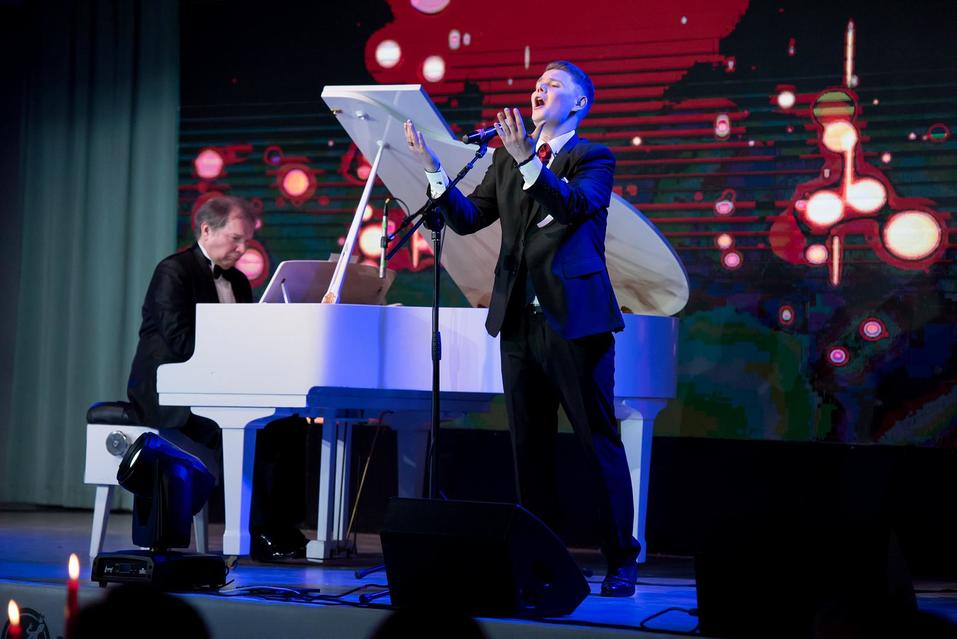 Музыкальный салон с Маэстро — «Братья по Розуму». ФОТОРЕПОРТАЖ 4 Музыкальный салон с Маэстро — «Братья по Розуму». ФОТОРЕПОРТАЖ 4