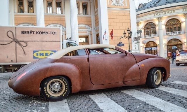Не ВАЗом единым. Пятерка самых дорогих российских автомобилей 5 Не ВАЗом единым. Пятерка самых дорогих российских автомобилей 5