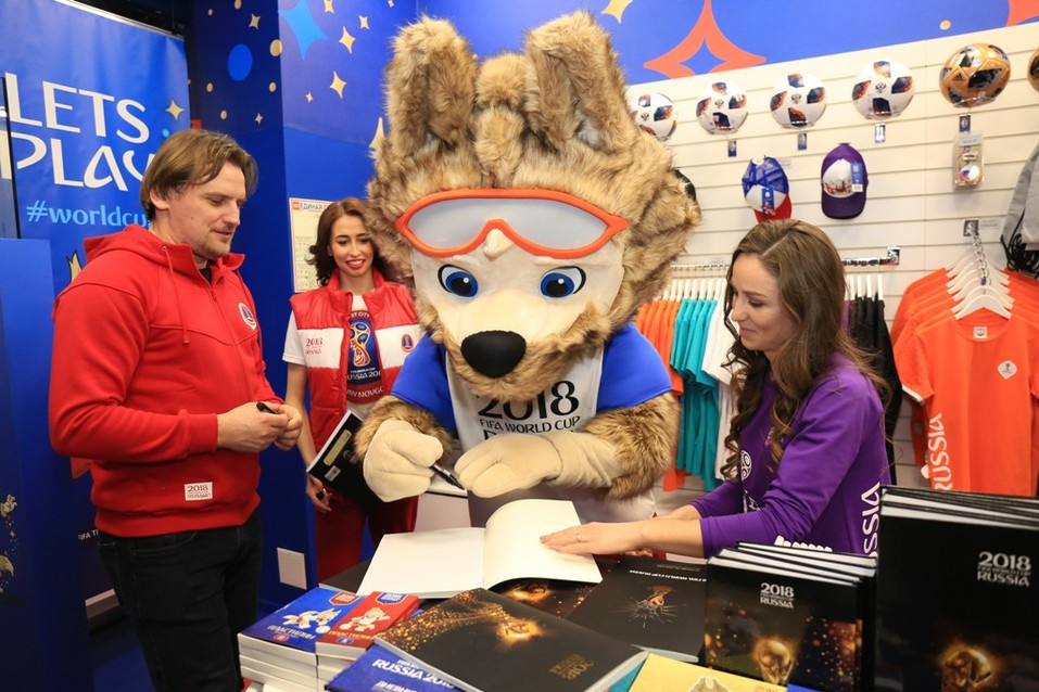 Хохлома, магниты, футболки. В Нижнем Новгороде открылся официальный магазин ЧМ-2018 1 Хохлома, магниты, футболки. В Нижнем Новгороде открылся официальный магазин ЧМ-2018 1