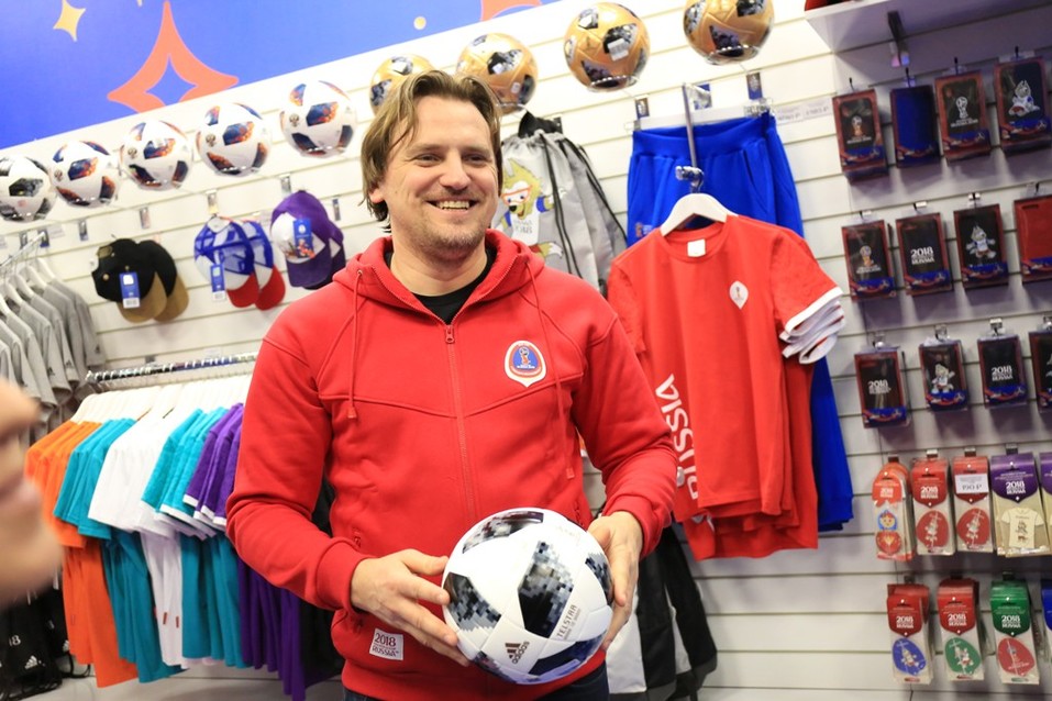 Хохлома, магниты, футболки. В Нижнем Новгороде открылся официальный магазин ЧМ-2018 2 Хохлома, магниты, футболки. В Нижнем Новгороде открылся официальный магазин ЧМ-2018 2