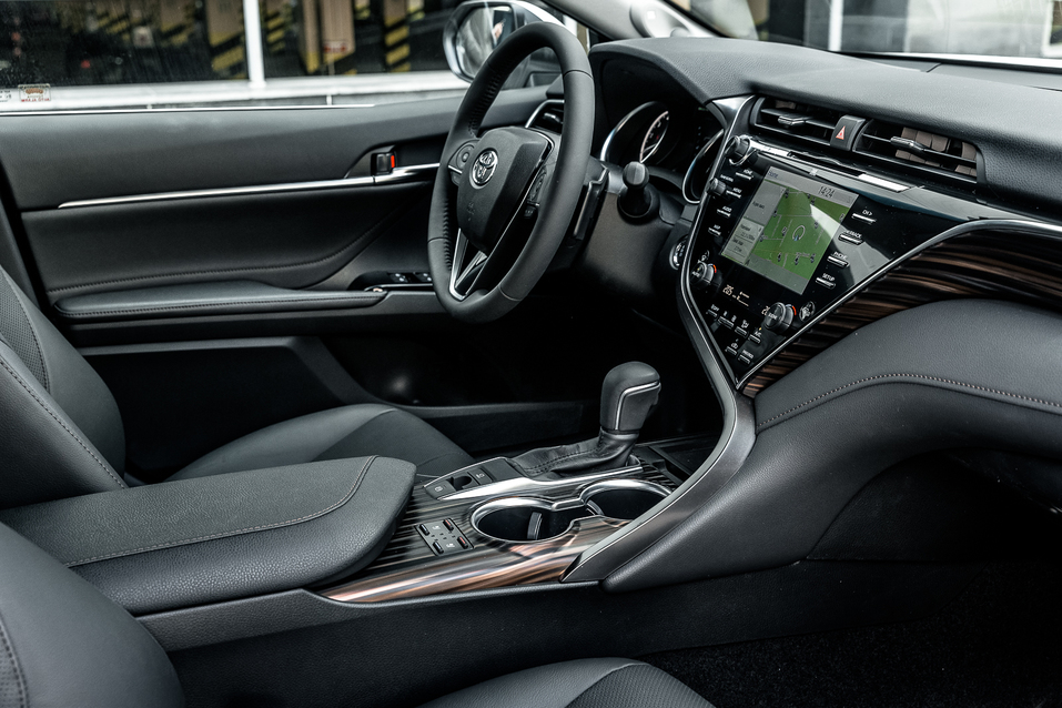 Видеообзор: Что не так с новой Toyota Camry? 3 Видеообзор: Что не так с новой Toyota Camry? 3