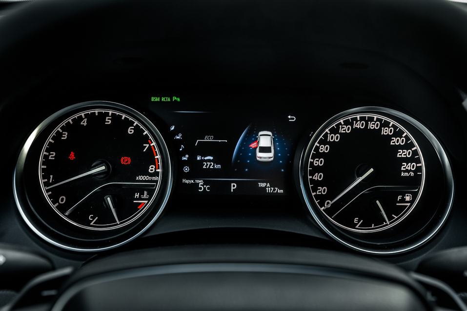 Видеообзор: Что не так с новой Toyota Camry? 16 Видеообзор: Что не так с новой Toyota Camry? 16