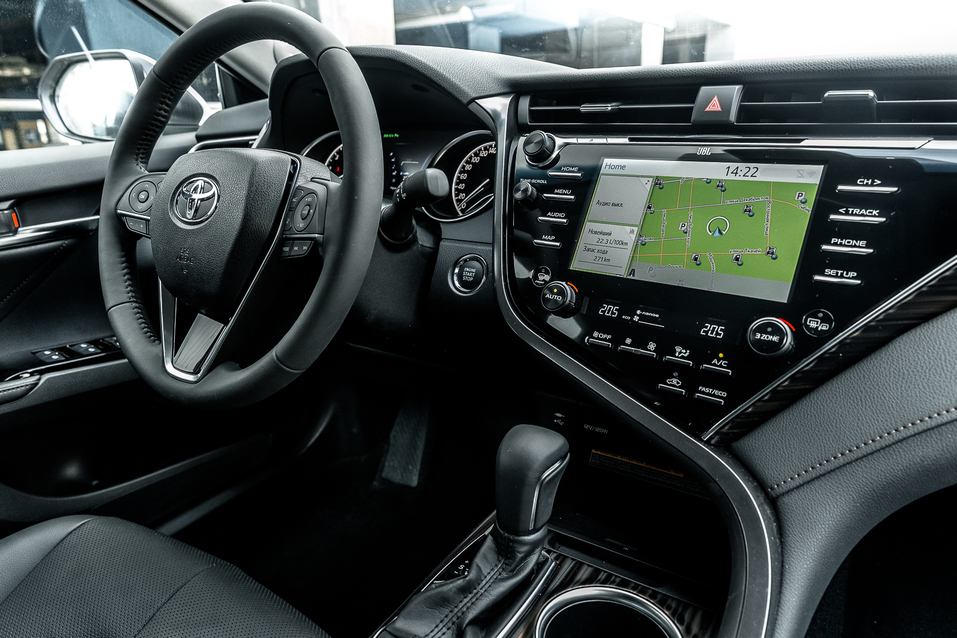 Видеообзор: Что не так с новой Toyota Camry? 18 Видеообзор: Что не так с новой Toyota Camry? 18