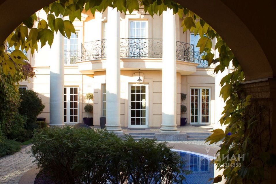 «Всего» 80 миллионов. ТОП-5 самых дорогих особняков Ростова / РЕЙТИНГ 21 «Всего» 80 миллионов. ТОП-5 самых дорогих особняков Ростова / РЕЙТИНГ 21