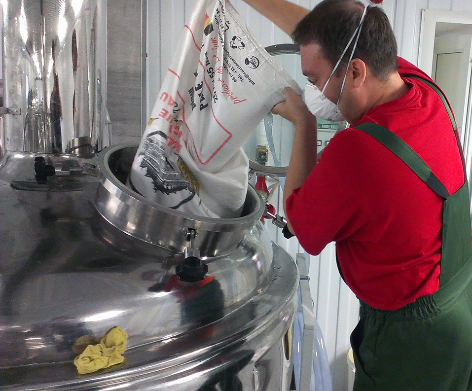 «Пиво — это продолжение творчества». Как зарабатывать на любви к музыке и пиву / ОПЫТ 1 «Пиво — это продолжение творчества». Как зарабатывать на любви к музыке и пиву / ОПЫТ 1