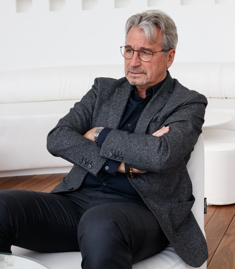 «Жесткая вертикаль разрушится. Нужны реформы местного самоуправления, повсеместные выборы» 1 «Жесткая вертикаль разрушится. Нужны реформы местного самоуправления, повсеместные выборы» 1