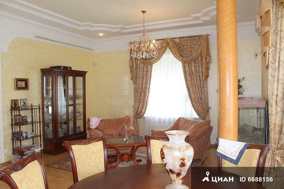 Футбольное поле, бассейн, бильярд. ТОП-5 самых дорогих коттеджей Нижнего Новгорода
6 Футбольное поле, бассейн, бильярд. ТОП-5 самых дорогих коттеджей Нижнего Новгорода
6