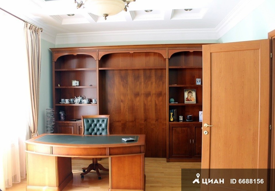 Футбольное поле, бассейн, бильярд. ТОП-5 самых дорогих коттеджей Нижнего Новгорода
7 Футбольное поле, бассейн, бильярд. ТОП-5 самых дорогих коттеджей Нижнего Новгорода
7