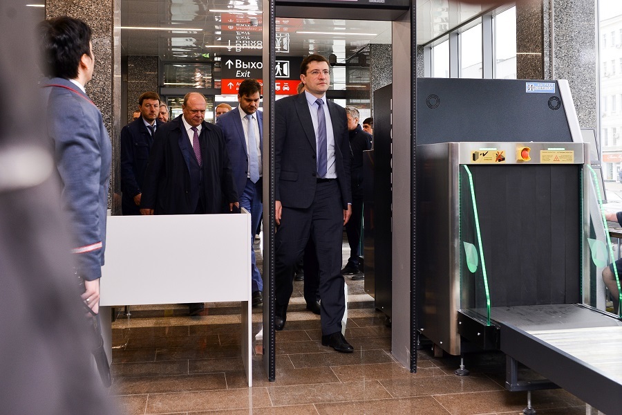 «Простор, свет, очень красиво», - Глеб Никитин открыл ж/д вокзал после ремонта.ФОТО 3 «Простор, свет, очень красиво», - Глеб Никитин открыл ж/д вокзал после ремонта.ФОТО 3