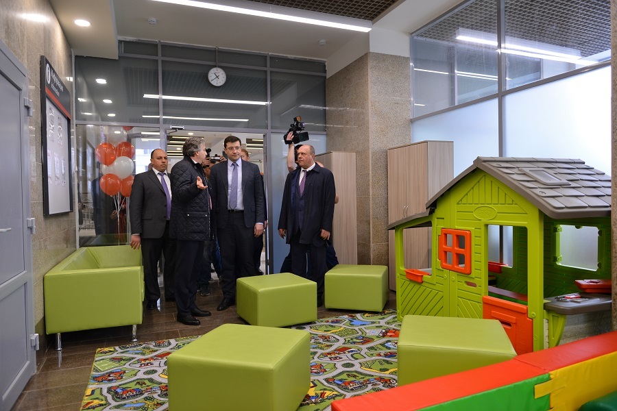 «Простор, свет, очень красиво», - Глеб Никитин открыл ж/д вокзал после ремонта.ФОТО 4 «Простор, свет, очень красиво», - Глеб Никитин открыл ж/д вокзал после ремонта.ФОТО 4