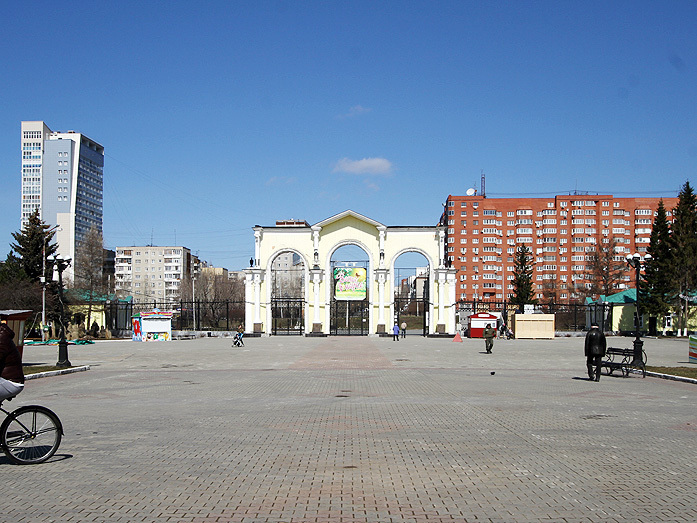 Афиша на 9 мая: программа праздничных мероприятий в Екатеринбурге - 08.05.2018 5 Афиша на 9 мая: программа праздничных мероприятий в Екатеринбурге - 08.05.2018 5