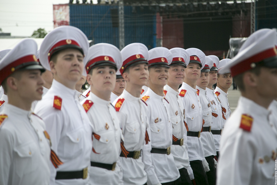 В Ростове состоялся Парад Победы ФОТОРЕПОРТАЖ 12 В Ростове состоялся Парад Победы ФОТОРЕПОРТАЖ 12