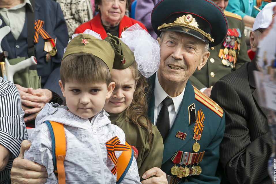 В Ростове состоялся Парад Победы ФОТОРЕПОРТАЖ 14 В Ростове состоялся Парад Победы ФОТОРЕПОРТАЖ 14