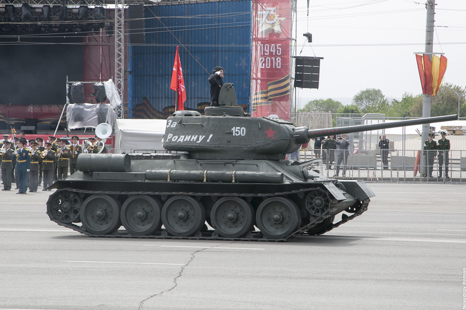В Ростове состоялся Парад Победы ФОТОРЕПОРТАЖ 16 В Ростове состоялся Парад Победы ФОТОРЕПОРТАЖ 16