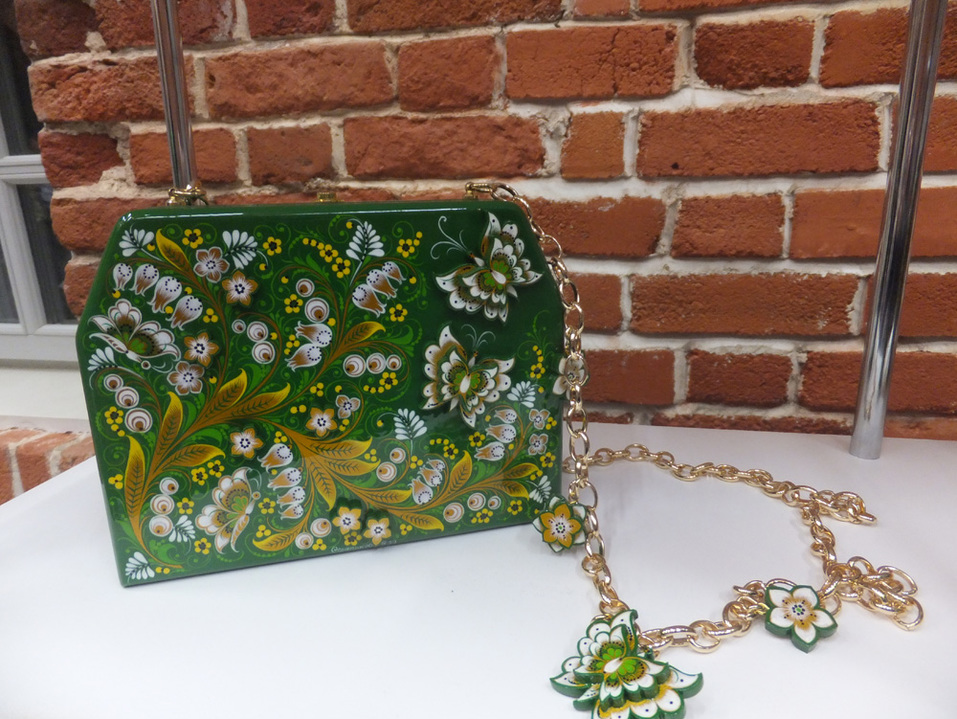 «Хохломская роспись» презентовала сувенирную продукцию к ЧМ-2018. ФОТОРЕПОРТАЖ 9 «Хохломская роспись» презентовала сувенирную продукцию к ЧМ-2018. ФОТОРЕПОРТАЖ 9