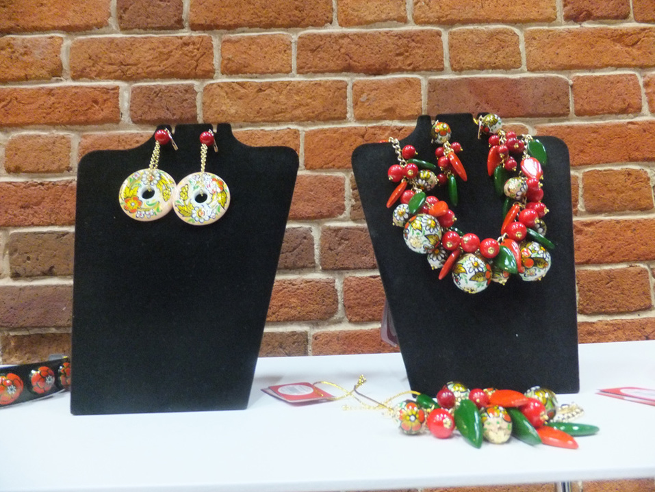 «Хохломская роспись» презентовала сувенирную продукцию к ЧМ-2018. ФОТОРЕПОРТАЖ 6 «Хохломская роспись» презентовала сувенирную продукцию к ЧМ-2018. ФОТОРЕПОРТАЖ 6