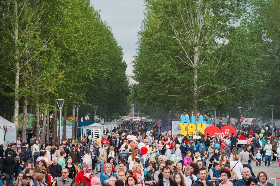 Как превратить рабочую окраину в уральский Вудсток. Рецепт Веры Белоус
2 Как превратить рабочую окраину в уральский Вудсток. Рецепт Веры Белоус
2