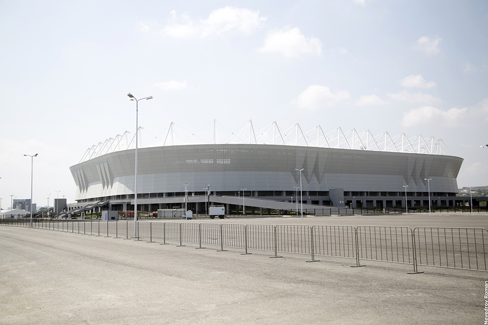 Чем живет стадион "Ростов-Арена" за месяц до первого матча 1 Чем живет стадион "Ростов-Арена" за месяц до первого матча 1