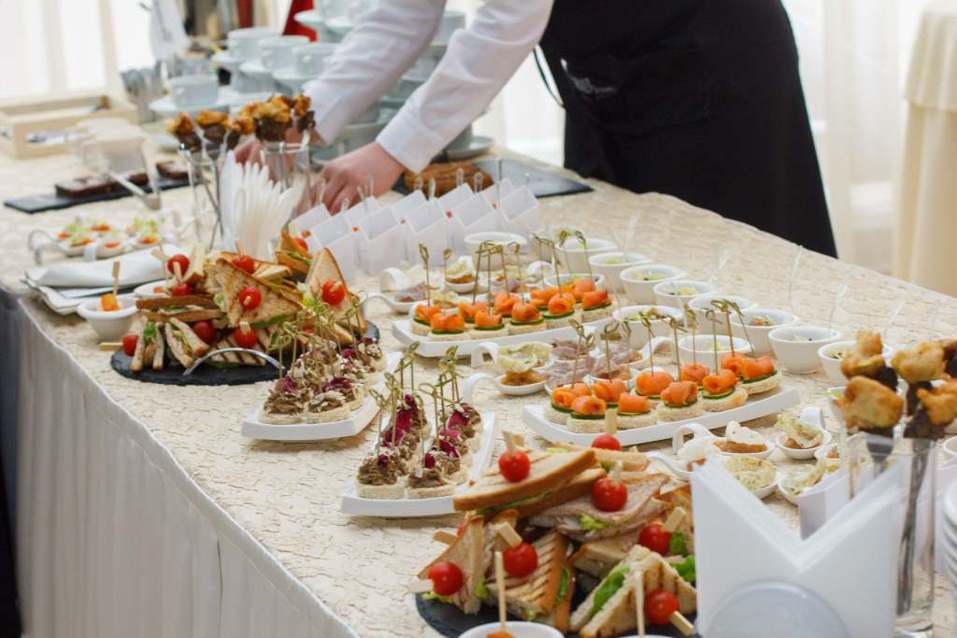 «Инвестировать в отдельные идеи, а не в рынок в целом». Советы новосибирских экспертов 14 «Инвестировать в отдельные идеи, а не в рынок в целом». Советы новосибирских экспертов 14