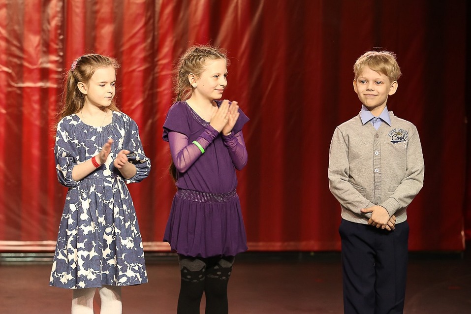 Талантливым детям Красноярска вручили премию «Маленький человек года»
8 Талантливым детям Красноярска вручили премию «Маленький человек года»
8