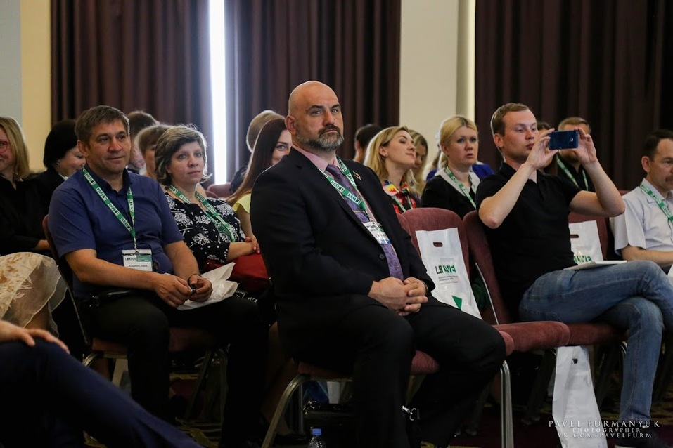 «Старые подходы безнадежно устарели». В Нижнем Новгороде обсудили будущее юриспруденции
7 «Старые подходы безнадежно устарели». В Нижнем Новгороде обсудили будущее юриспруденции
7