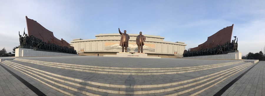 «3 евро за мегабайт трафика, автограф Майкла Джордана и айфоны». Банкир о поездке в КНДР 6 «3 евро за мегабайт трафика, автограф Майкла Джордана и айфоны». Банкир о поездке в КНДР 6