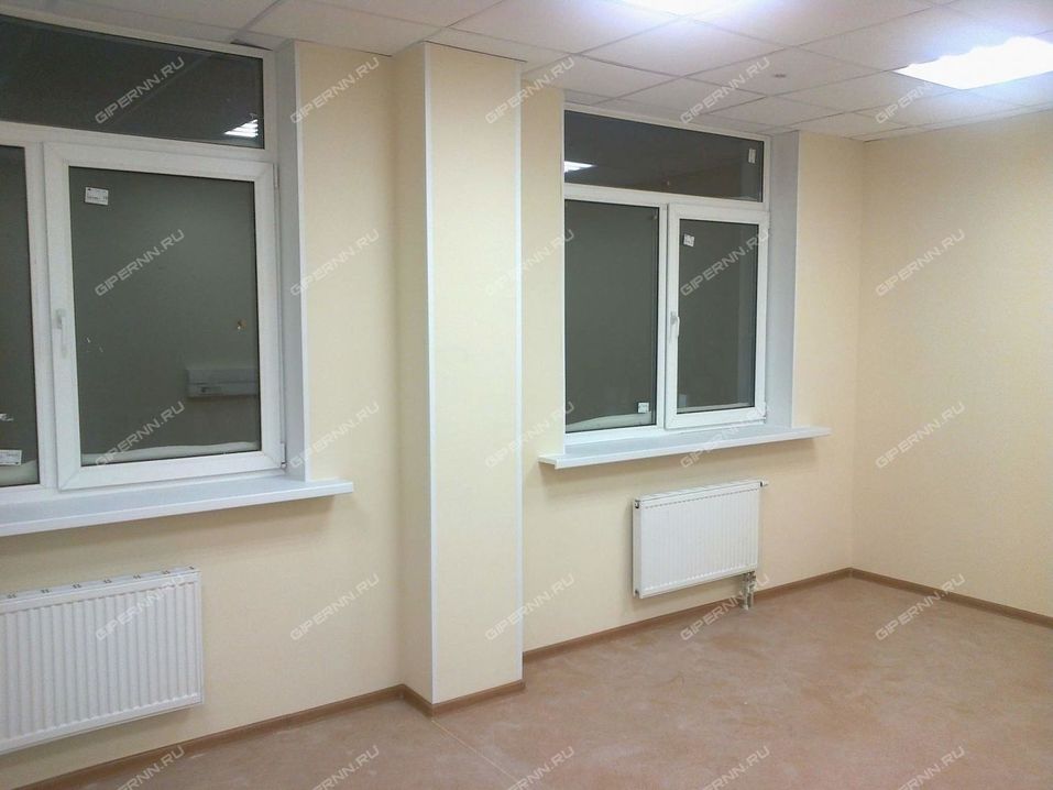 В центре Нижнего Новгорода за 600 млн руб. продается почти новый «офисник» 2 В центре Нижнего Новгорода за 600 млн руб. продается почти новый «офисник» 2