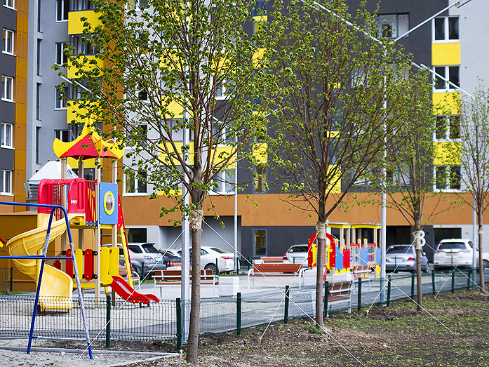 Построен для детей, одобрен родителями. Как выглядит не рядовой район – ФОТОРЕПОРТАЖ 2 Построен для детей, одобрен родителями. Как выглядит не рядовой район – ФОТОРЕПОРТАЖ 2