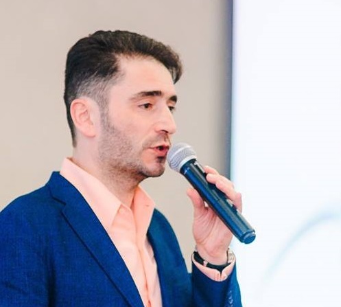 «Посты в соцсетях — это торгашество, а не личный бренд. Пусть этим занимается стадо» 3 «Посты в соцсетях — это торгашество, а не личный бренд. Пусть этим занимается стадо» 3